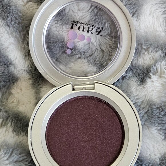 Luka Mineral Cosmetics Mineral Eye Shadow New - 4 Shades, you choose! - Picture 4 of 14